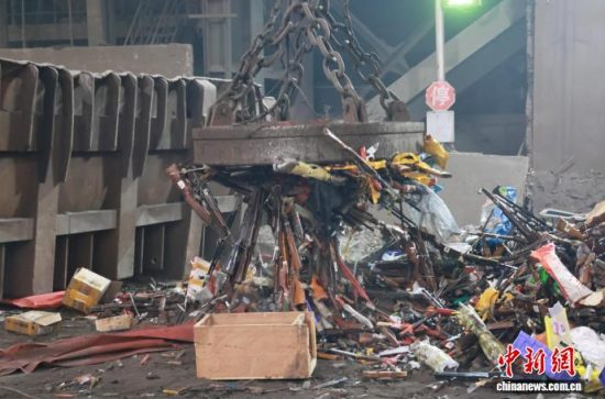 10��29��������ͨ���������N���Ƿ�������Ʒ�F(xi��n)������]�] �z