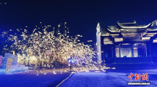 �����д����ϵ���Ļ��w��������ʯ���� �z