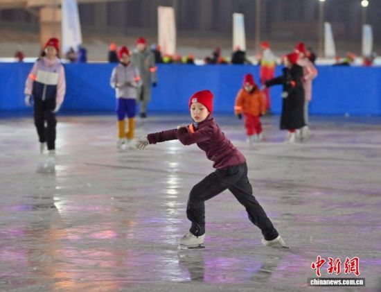 1��6���������L(zh��ng)����С�\(y��n)��(d��ng)�T���^��չʾ���ӻ��������� �z