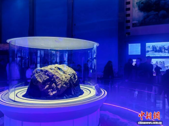 �ο��څ��^������һ̖���Eʯ�������W�� ���z