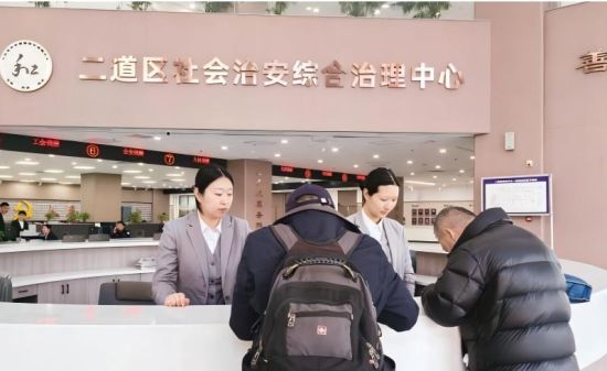 �����^(q��)���(hu��)�ΰ��C���������Ą�(chu��ng)�·���(w��)ģʽ�A��Ⱥ����ه��